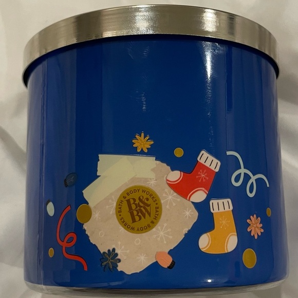 BBW Sweater Weather 3 wick candle - Picture 4 of 4